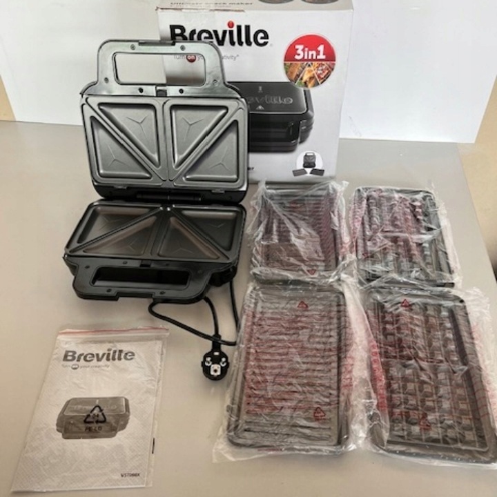 Opiekacz do kanapek Gofrownica Panini Tosty Grill Breville wkłady 3w1