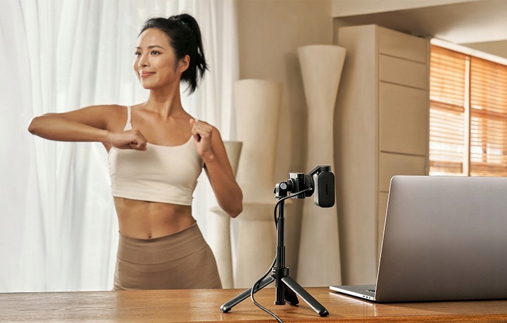 Kamera Insta360 Link 2 Kamerka Internetowa Z Mikrofonem AI 4K Ultra HD USB