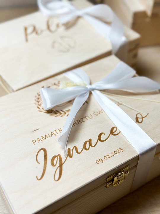 Pamiątka Chrztu Świętego Pudełko GOTOWY PREZENT NA CHRZEST Grawer