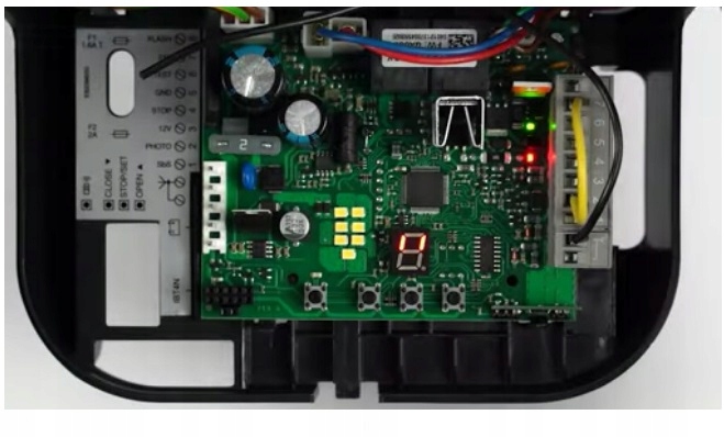 Napęd do bramy garażowej Nice Spido