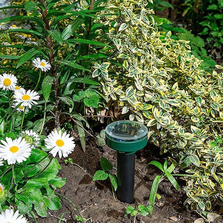 DUŻY Zestaw 4x ODSTRASZACZ na KRETY MYSZY KUNY GRYZONIE SOLARNY ZASIĘG