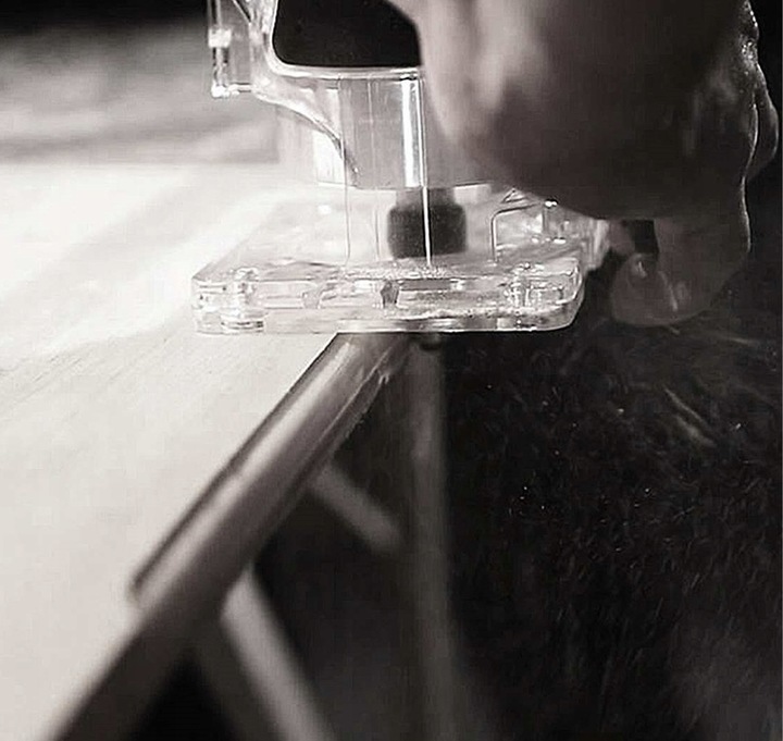 FREZARKA GÓRNOWRZECIONOWA do DREWNA PIONOWA RĘCZNA UNIWERSALNA DO