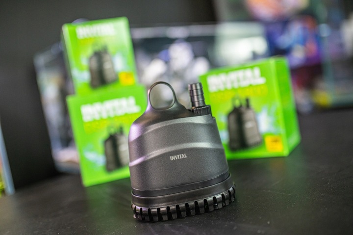 INVITAL pompa z dolnym wlotem 2500 l/h 3m