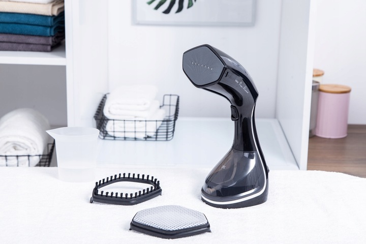 Steamer do ubrań Beko STM4116B 1600 W