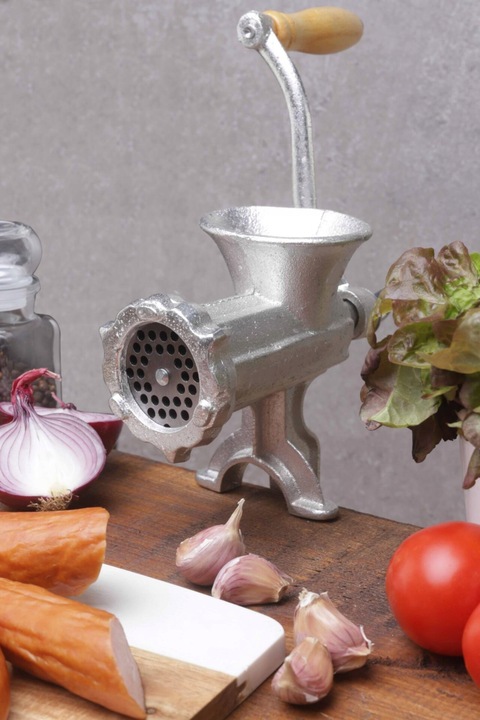 Maszynka młynek DO mielenia mięsa lejki sitka nadziewarka ŻELIWNA NR 10