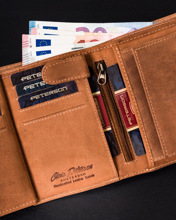PETERSON modny portfel męski skórzany nubuk RFID na prezent