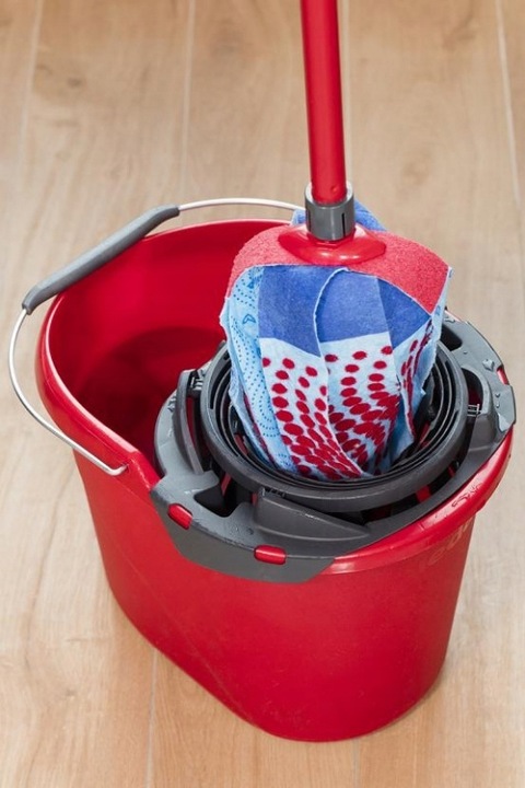 VILEDA Wiadro z wyciskaczem do mopa Supermocio