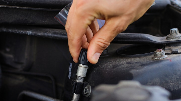 R134A GAZ 3w1 + WĄŻ do nabijania Klimatyzacji Czynnik Olej Uszczelniacz