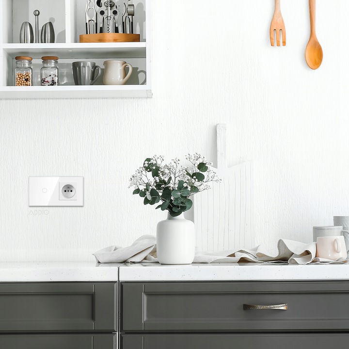 GNIAZDO ELEKTRYCZNE kontakt z bolcem WYŁĄCZNIK LED pojedynczy BIAŁY