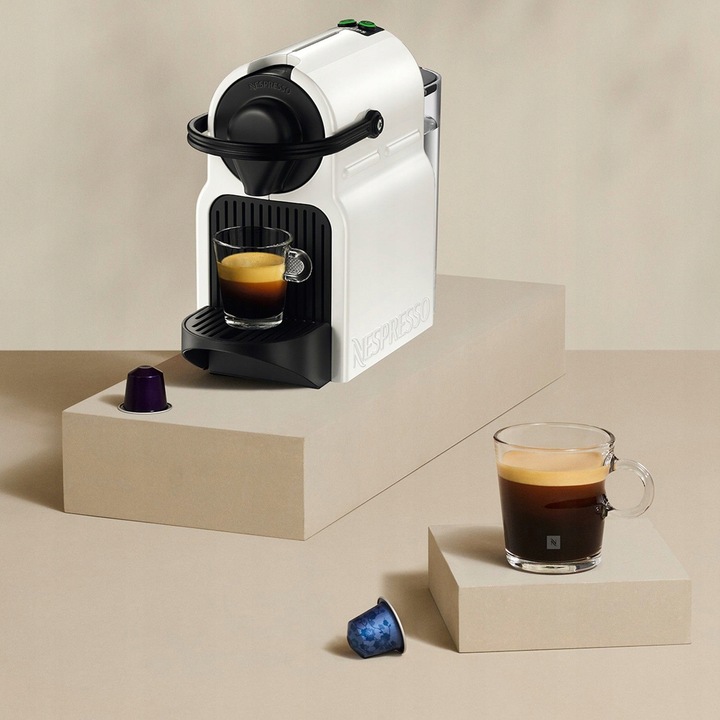 NESPRESSO EKSPRES DO KAWY NA KAPSUŁKI CIŚNIENIOWY INISSIA KAPSUŁKOWY