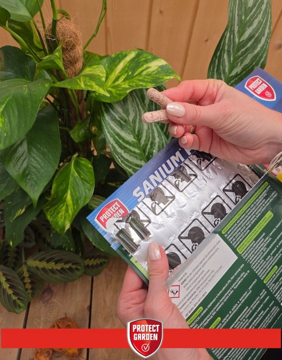 SANIUM PIN 2w1 Pałeczki Owadobójcze + Nawozowe na Ziemiórki Tarczniki