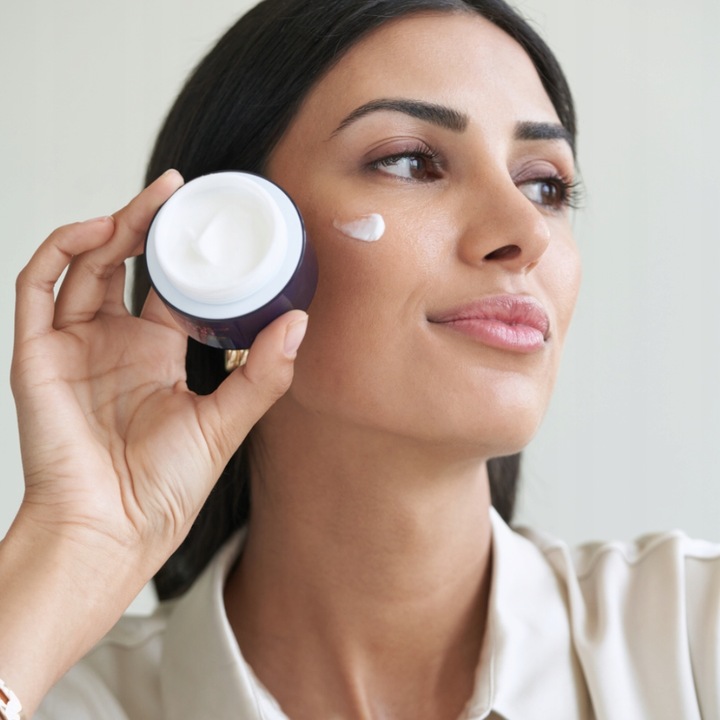 NIVEA LUMINOUS Krem do twarzy kwas hialuronowy i SPF50 zestaw dzień+ noc