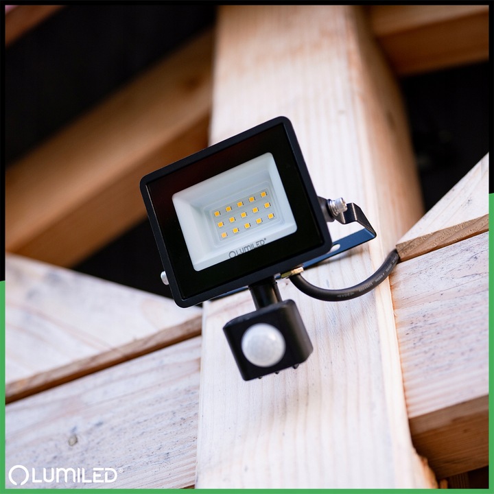 HALOGEN NAŚWIETLACZ LED 10W ZEWNĘTRZNY LAMPA Z CZUJNIKIEM RUCHU