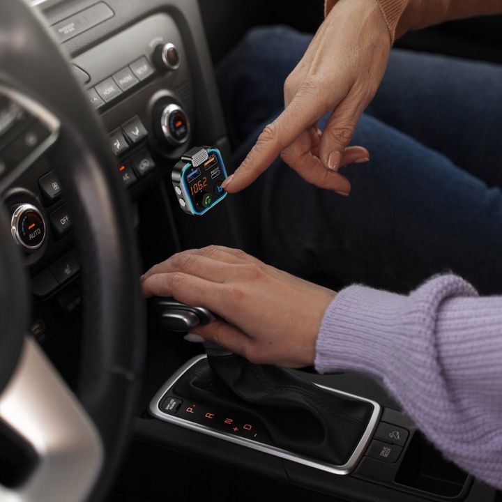 TRANSMITER FM BLUETOOTH ŁADOWARKA MP3 2XUSB LCD SD