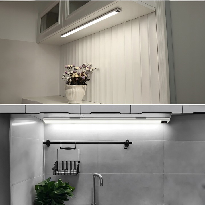 LAMPA LISTWA PODSZAFKOWA LED MEBLOWA NOCNA CZUJNIK NA RUCH RĘKĄ MAGNES