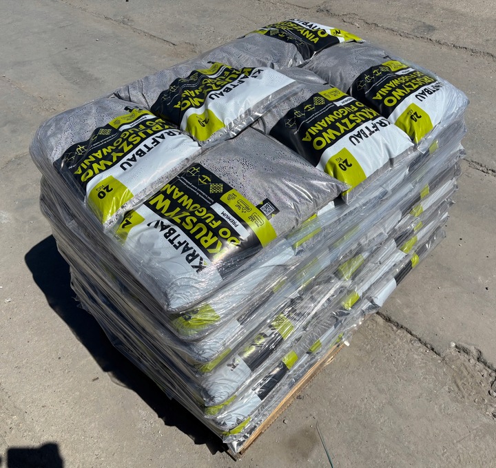 Mączka bazaltowa do zasypki kostki grafit piasek czarny bazalt 0-2mm