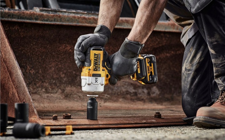 DEWALT UDAROWY KLUCZ AKUMULATOROWY KÓŁ DCF961H2T-QW 18V POWERSTACK