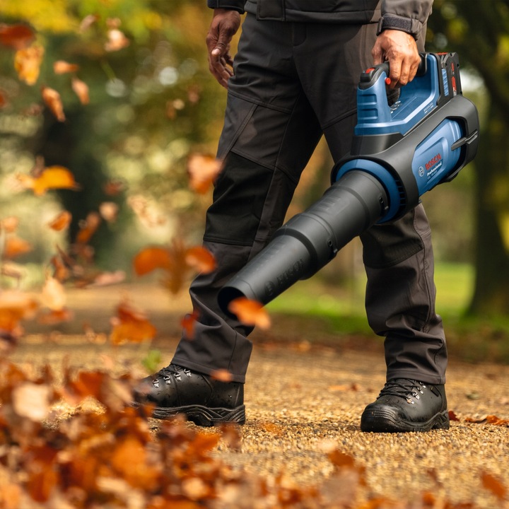 Dmuchawa do liści akumulatorowa BOSCH GBL 18V-800 06008D2200 Body