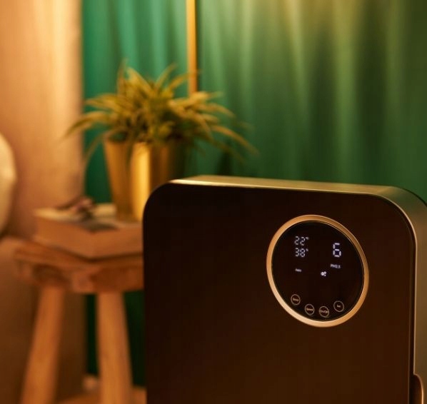 Oczyszczacz powietrza Klarta Forste 4 Black 40m² H13