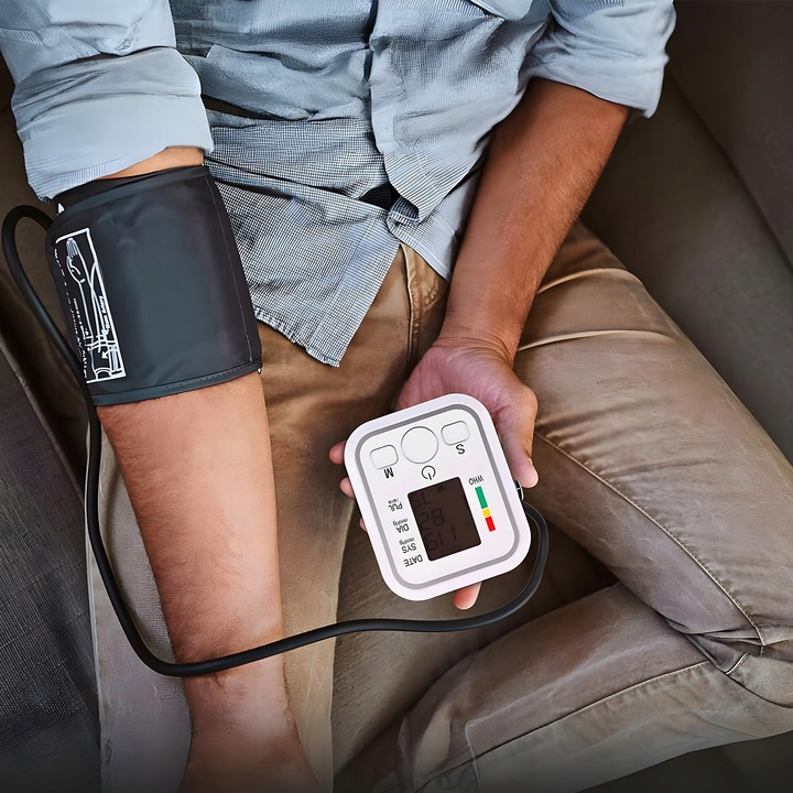 CIŚNIENIOMIERZ NARAMIENNY ELEKTRONICZNY AUTOMATYCZNY CZYTELNY EKRAN LCD