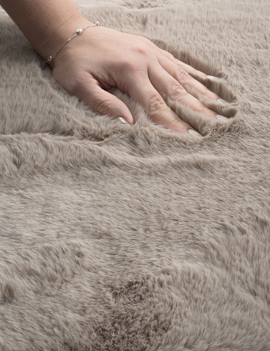 DYWAN PLUSZOWY MIĘCIUTKI RABBIT SHAGGY PLUSZ WŁOCHACZ FUTRO KRÓLIKA