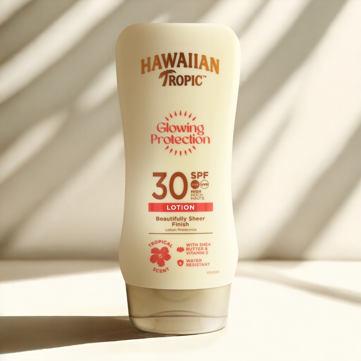 Hawaiian Tropic Glowing Protection do opalania SPF 30