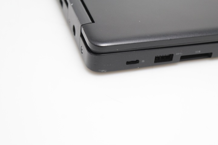 Dotykowy Laptop DELL Latitude | 15,6" | 4x 3.60GHz | 16GB 256GB SSD | Win11