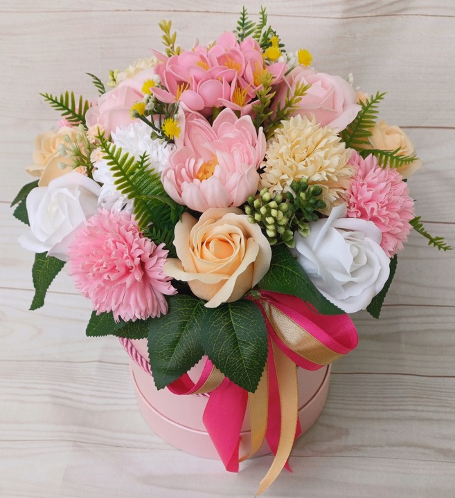 DUŻY FLOWER BOX KWIATY MYDLANE RÓŻE GOŹDZIK NA PREZENT BUKIET