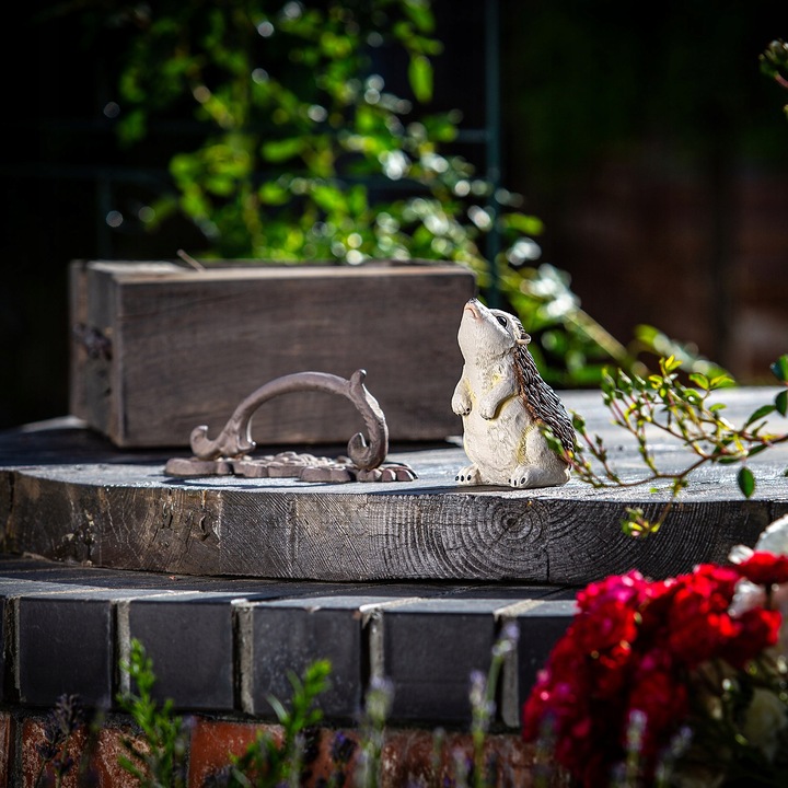 FIGURA OGRODOWA FIGURKA DEKORACJA OZDOBA DO OGRODU JEŻ JEŻYK NA