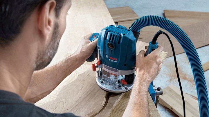 FREZARKA GÓRNOWRZECIONOWA 1300W GOF 130 BOSCH