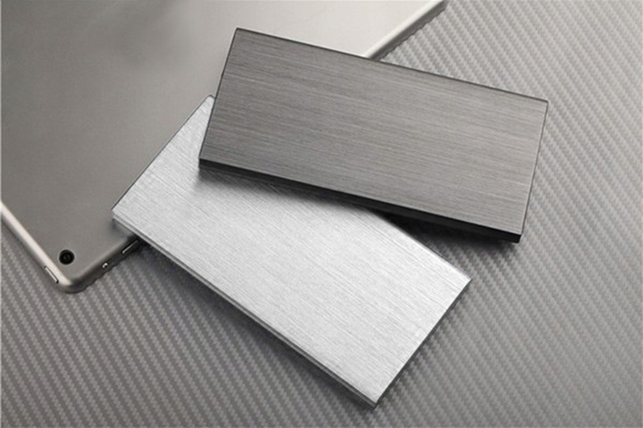 POWERBANK POWER BANK POJEMNY ŁADOWARKA 20000mAh USB MICRO-USB + LATARKA LED