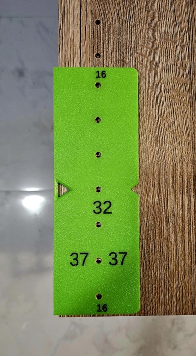 Przymiar do podpórek z regulacją półki 7 x 32mm - Dokładne wiercenie