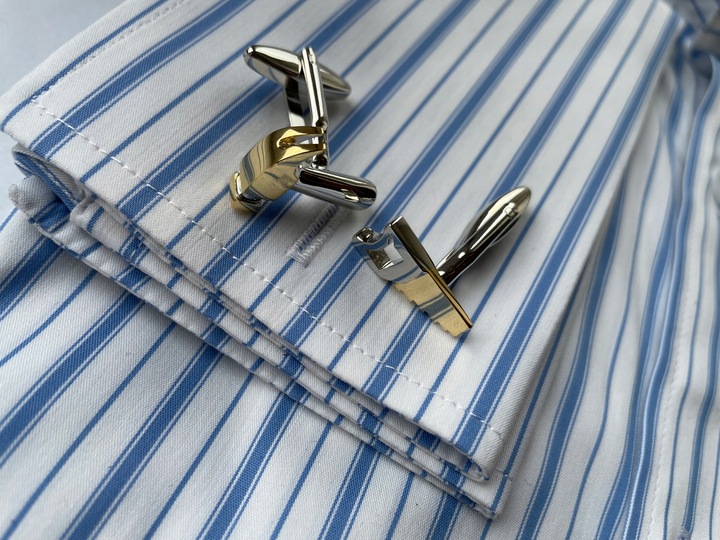 Spinki do mankietów EXC Narzędzia Młotek i Piła dla Cieśli Stolarza złocone