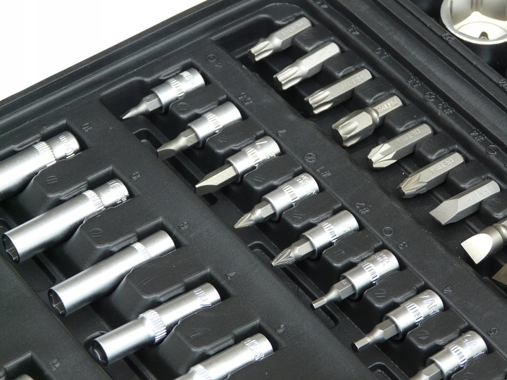 ZESTAW KLUCZY NASADOWYCH KLUCZE NASADOWE 108+ YATO TORX KOMPLET 40 SZTUK