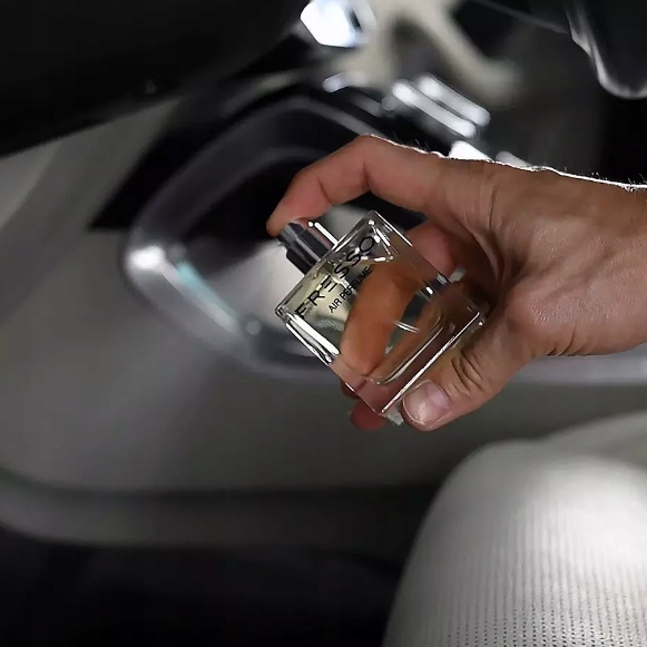 FRESSO GENTLEMAN Zapach do Samochodu Auta Perfumy Prezent