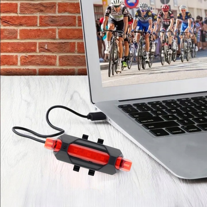 MOCNA LAMPKA ROWEROWA PRZEDNIA TYLNA LED WODOODPORNA AKUMULATOR USB ZESTAW