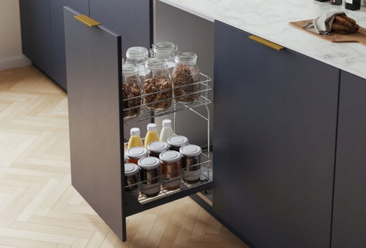 Kosz cargo 20cm 2p. 200 z systemem jezdnym cichy domyk Variant Multi