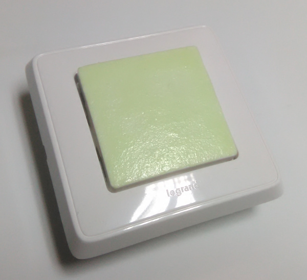 Farba świecąca w ciemności luminescencyjna fosforescencyjna NIEBIESKA 25ml