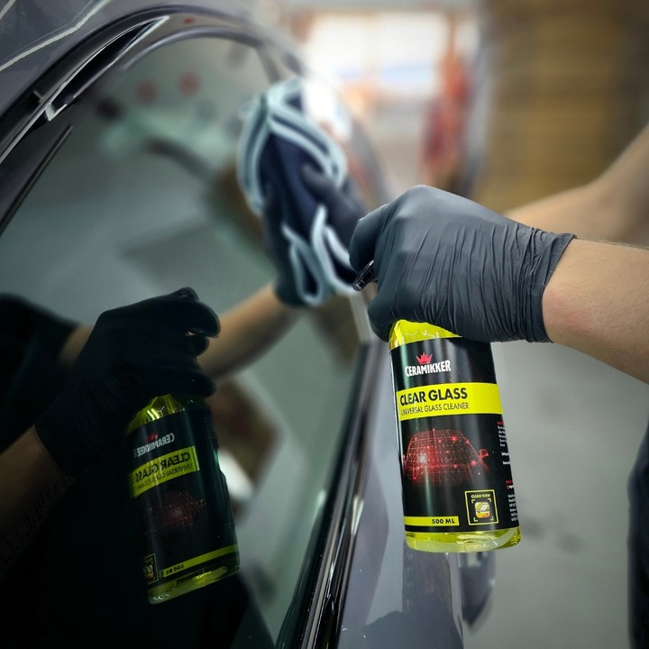 Płyn do Mycia Szyb Samochodowych Lusterek BEZ SMUG Clear Glass Cleaner