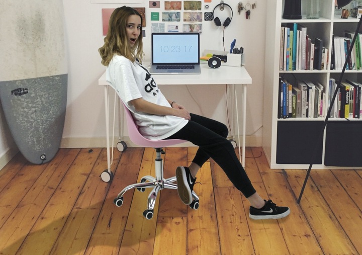 FOTEL DLA DZIECI MŁODZIEŻOWY STYLOWY KRZESŁO OBROTOWE BIUROWE 120KG KOLOR