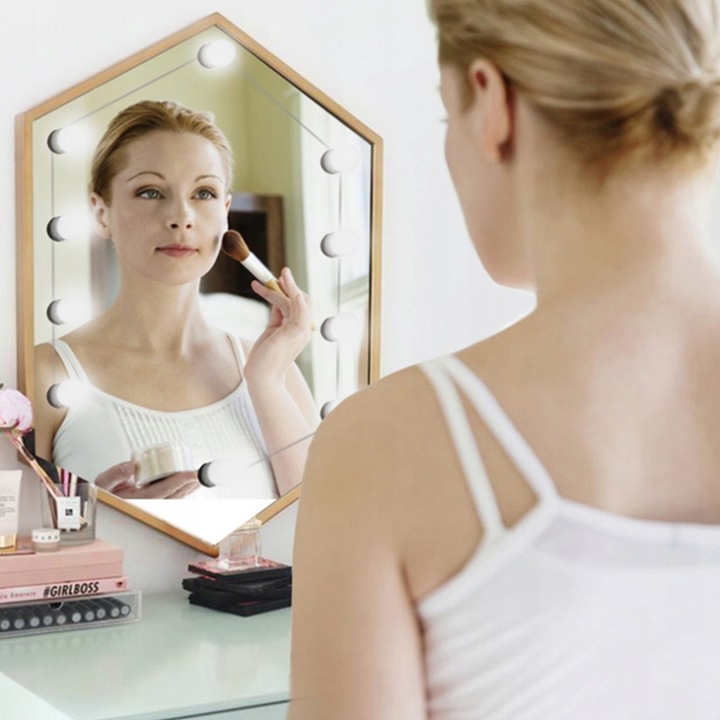 10x ŚWIATEŁKA LAMPKI LED NA LUSTRO TOALETKI 10 Poziomów Jasności 4,5M