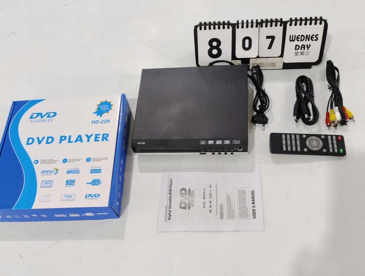 DVD PLAYER Z HDMI AV USB 1080P SYSTEM PAL/NTSC PODWÓJNE WEJŚCIA MIKROFONOWE