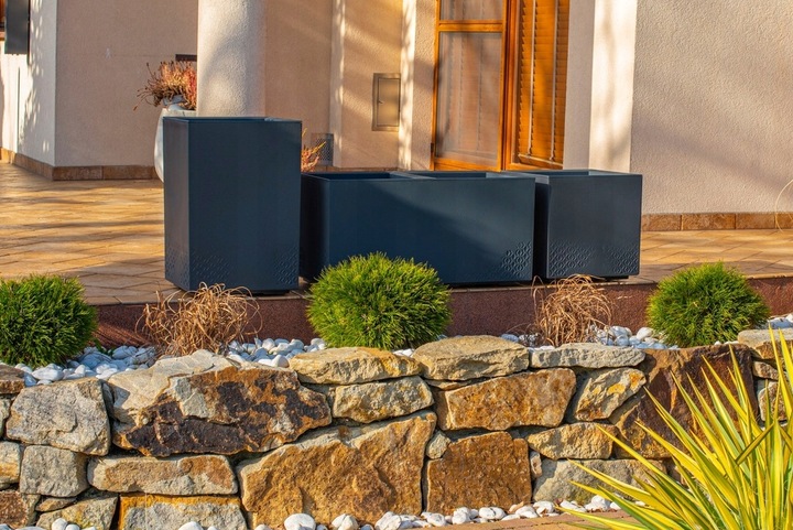 KWIETNIK DONICA SKRZYNIA DONICZKA MISA TARAS OGRÓD ANTRACYT KARO