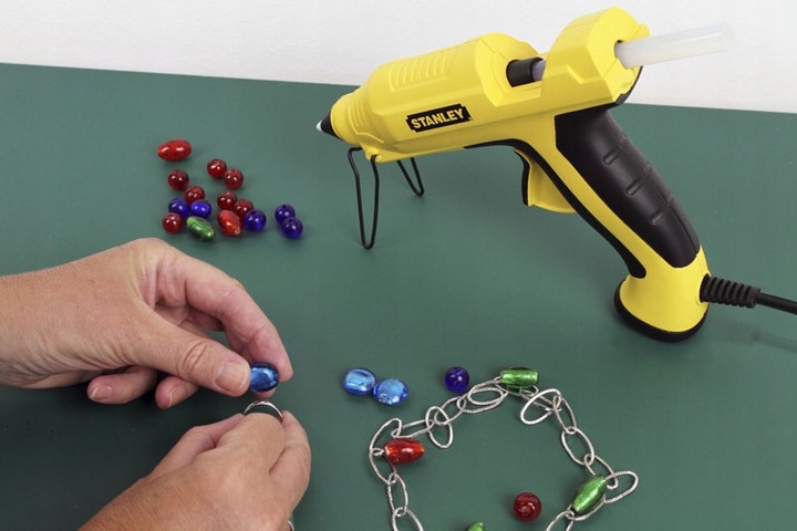 Pistolet do kleju na gorąco STANLEY 70417 GR50