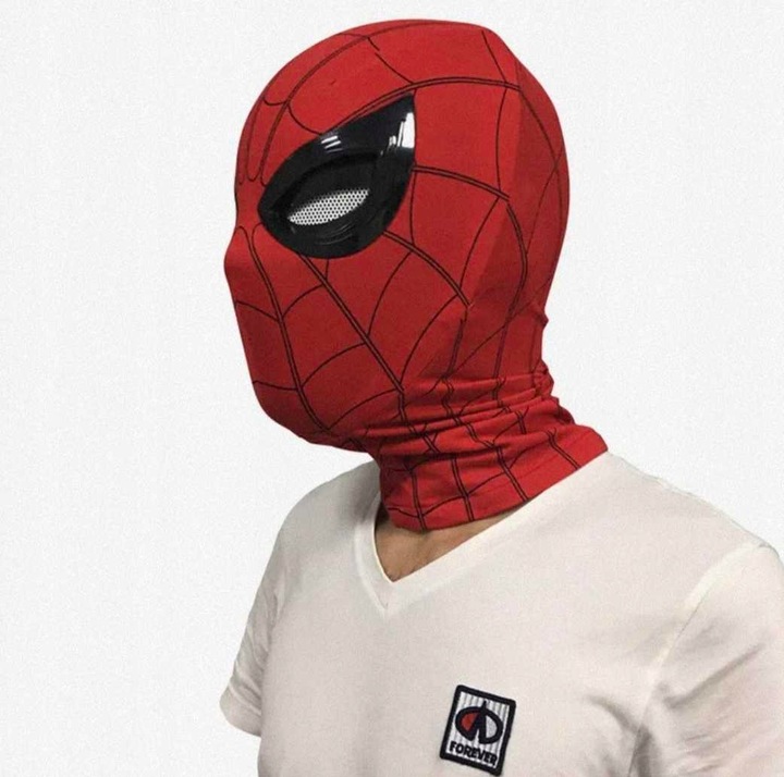 Maska Spider-mana (Ruszające Się Oczy) mnmlku