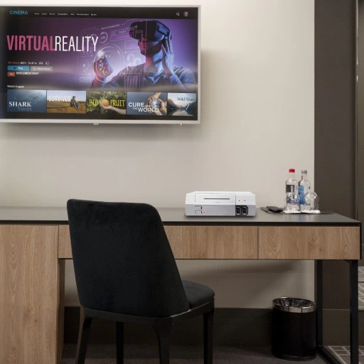 KONSOLA RETRO GRA TELEWIZYJNA 620 GIER TV AV + 2 PADY GIERKA GRY DUŻO