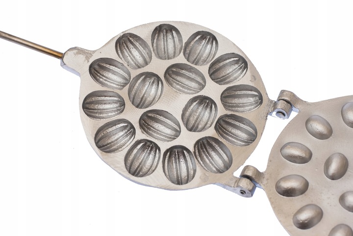 FORMA OPIEKACZ DO PIECZENIA CIASTEK ORZESZKÓW PATELNIA NA ORZESZKI