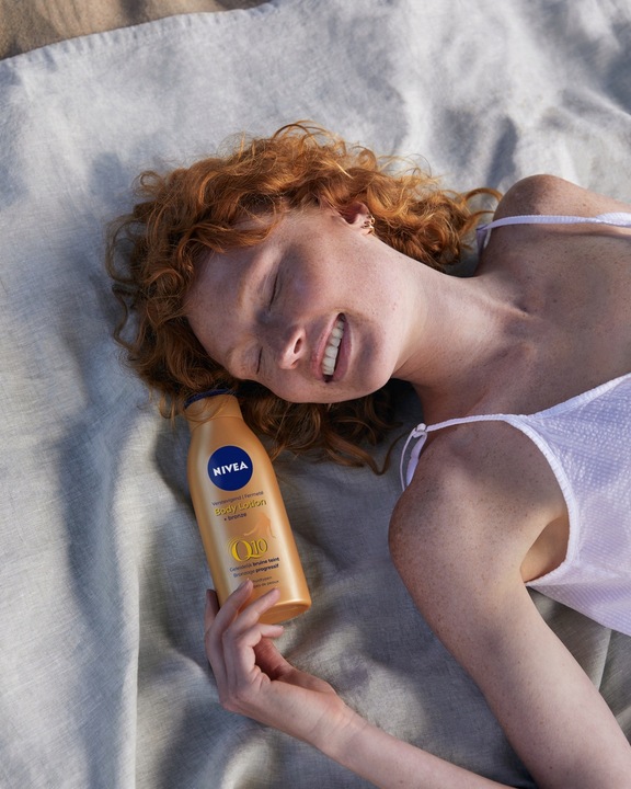 NIVEA Q10 Balsam do ciała nawilżający ujędrniający brązujący 400ml