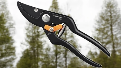FISKARS SEKATOR NOŻYCOWY METALOWY OGRODOWY OSTRY DO MŁODYCH GAŁĘZI P131