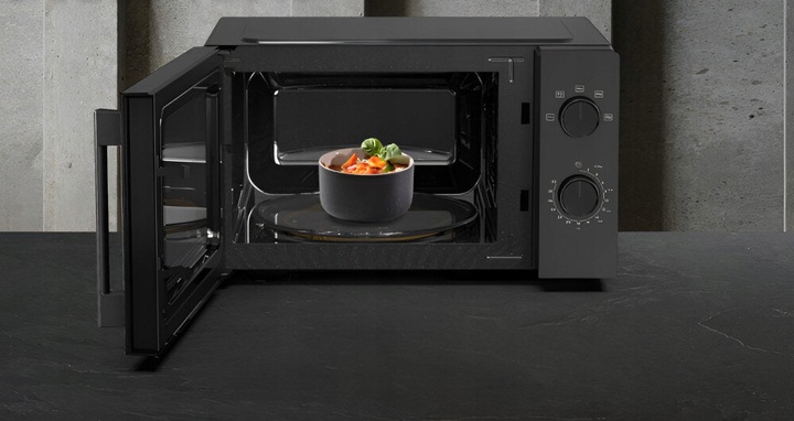 Kuchenka mikrofalowa HISENSE H20MOBP1HI 700W 20L Czarna 43.4 cm